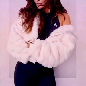 Victoria secrets 
Faux Fur Bubble Jacket